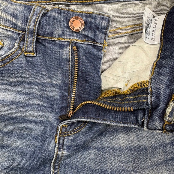 Judy Blue Relaxed Fit Skinny Jeans Distressed Blue Denim Casual Boho Size 25 - Picture 6 of 8
